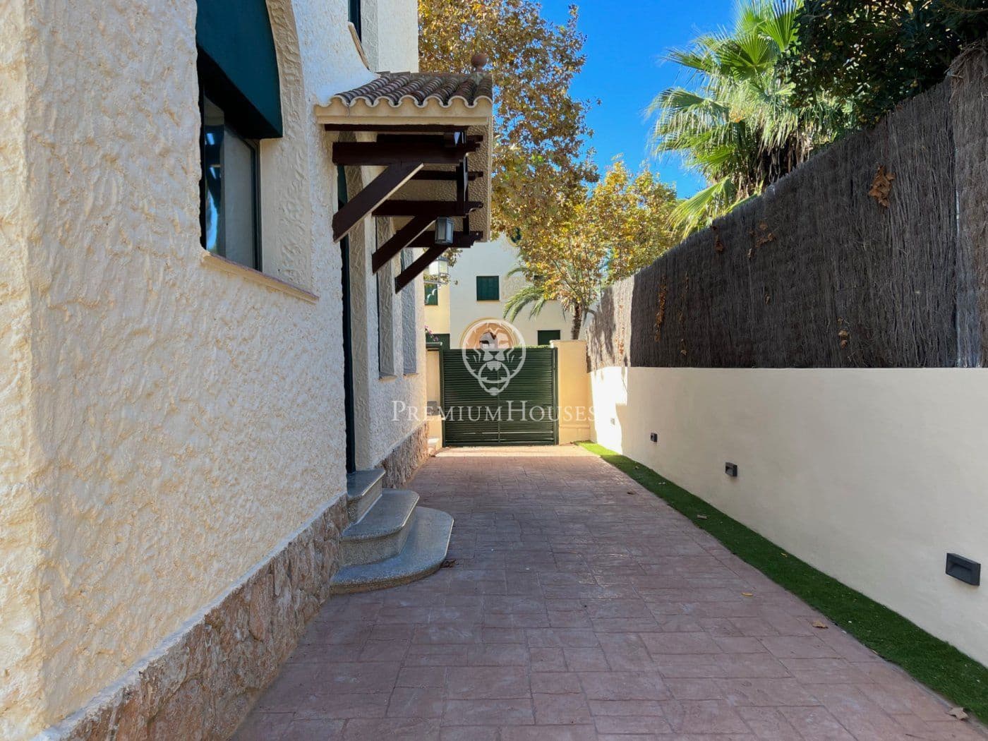 6 makuuhuone Huvila vuokrattavana paikassa Sitges mukana uima-altaan - 8 000 € (Ref: 7109533)