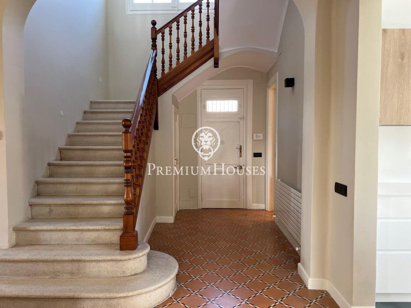 6 makuuhuone Huvila vuokrattavana paikassa Sitges mukana uima-altaan - 8 000 € (Ref: 7109533)