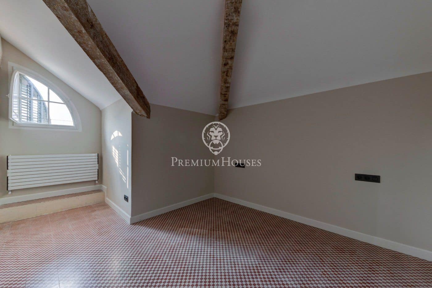 6 makuuhuone Huvila vuokrattavana paikassa Sitges mukana uima-altaan - 8 000 € (Ref: 7109533)