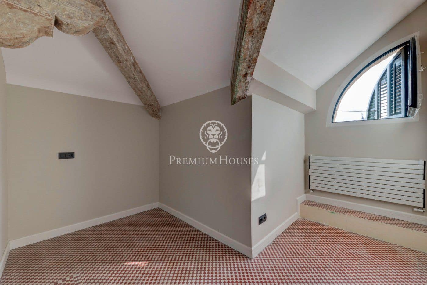 6 makuuhuone Huvila vuokrattavana paikassa Sitges mukana uima-altaan - 8 000 € (Ref: 7109533)