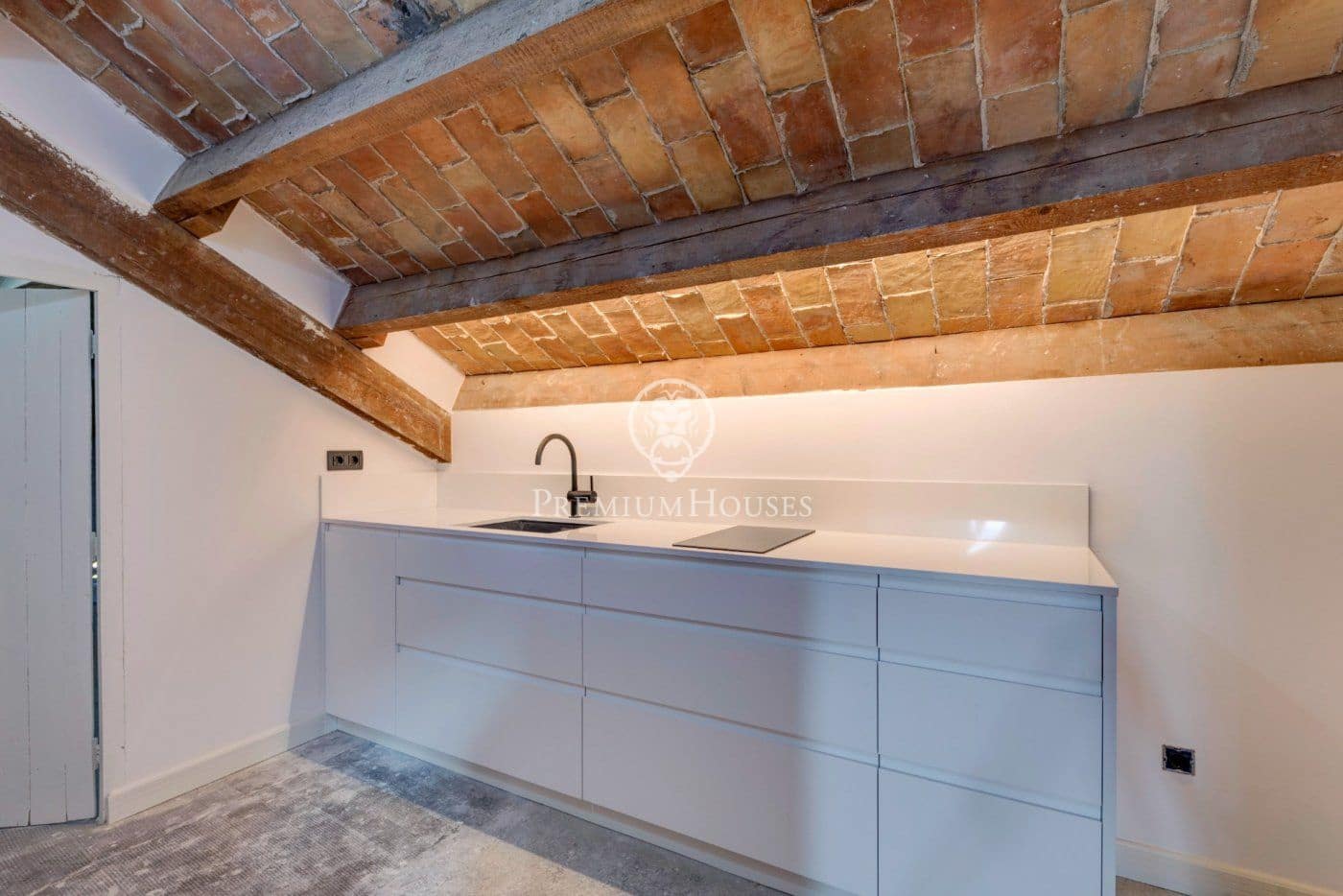 6 makuuhuone Huvila vuokrattavana paikassa Sitges mukana uima-altaan - 8 000 € (Ref: 7109533)