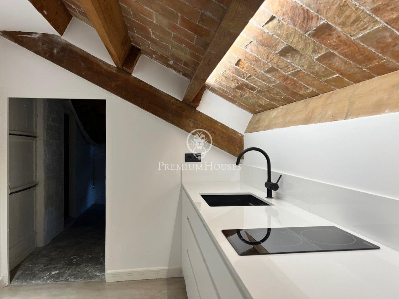 6 makuuhuone Huvila vuokrattavana paikassa Sitges mukana uima-altaan - 8 000 € (Ref: 7109533)