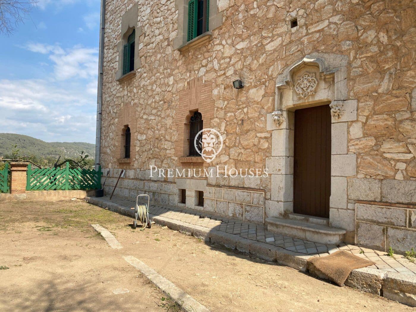 15 soveværelse Finca/Landehus til salg i Sant Pere de Ribes med garage - € 4.635.000 (Ref: 7352178)