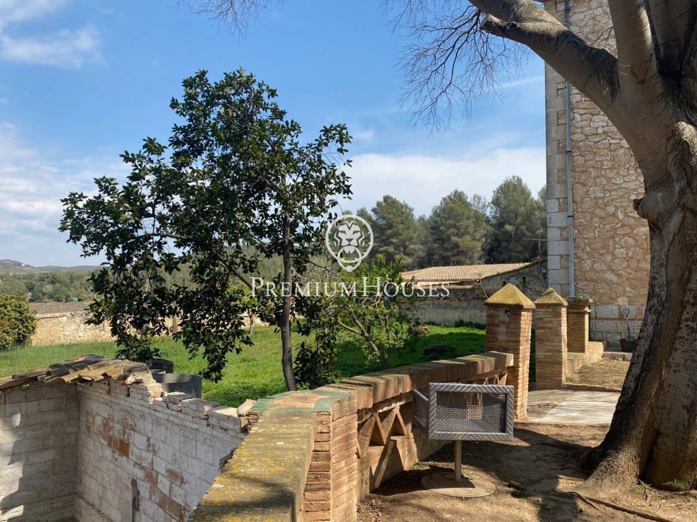 15 soveværelse Finca/Landehus til salg i Sant Pere de Ribes med garage - € 4.635.000 (Ref: 7352178)