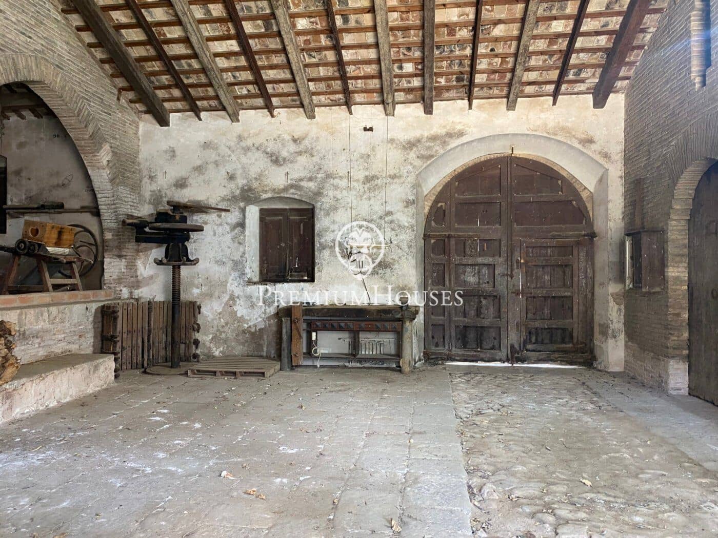 15 soveværelse Finca/Landehus til salg i Sant Pere de Ribes med garage - € 4.635.000 (Ref: 7352178)