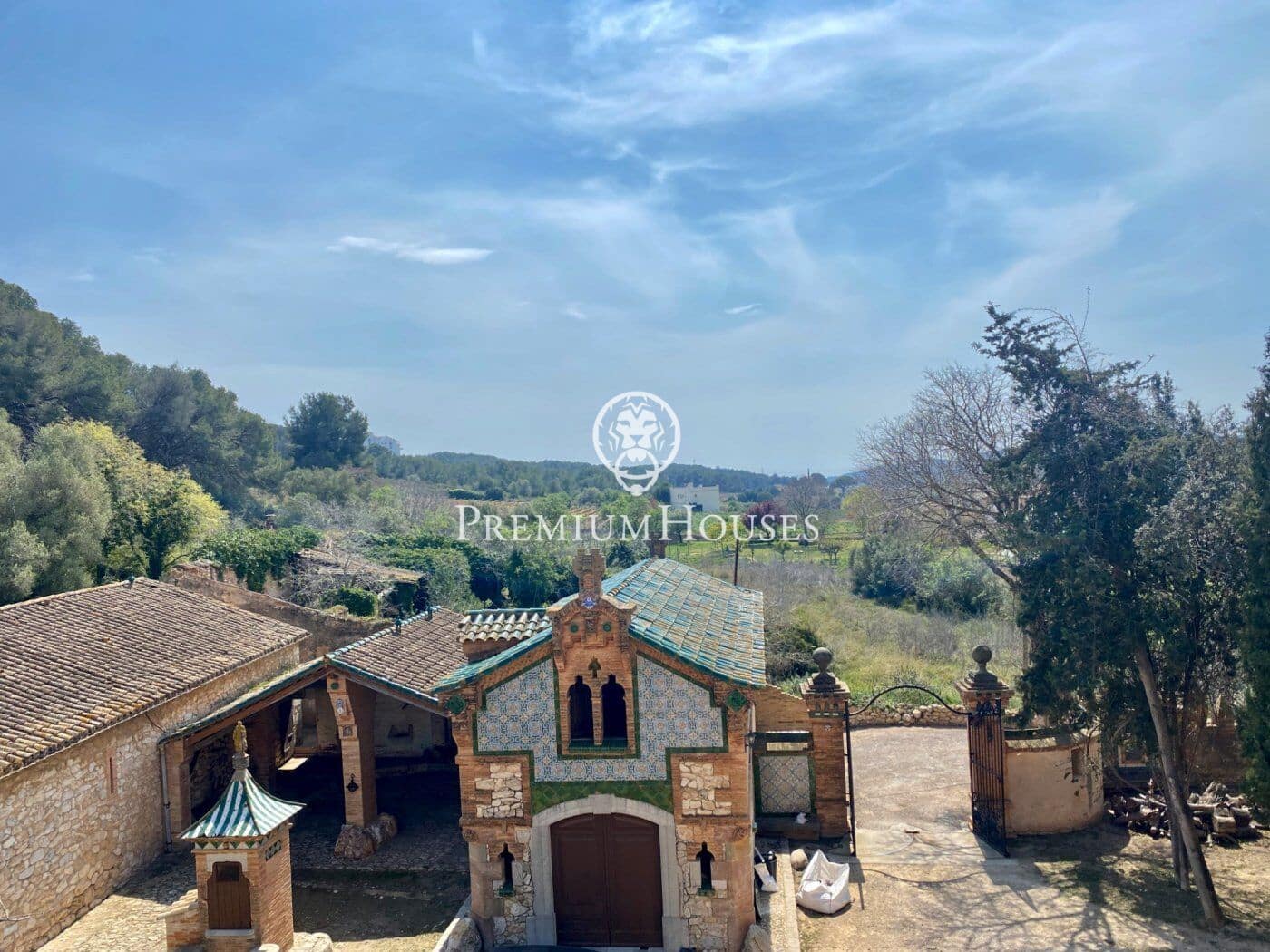 15 soveværelse Finca/Landehus til salg i Sant Pere de Ribes med garage - € 4.635.000 (Ref: 7352178)