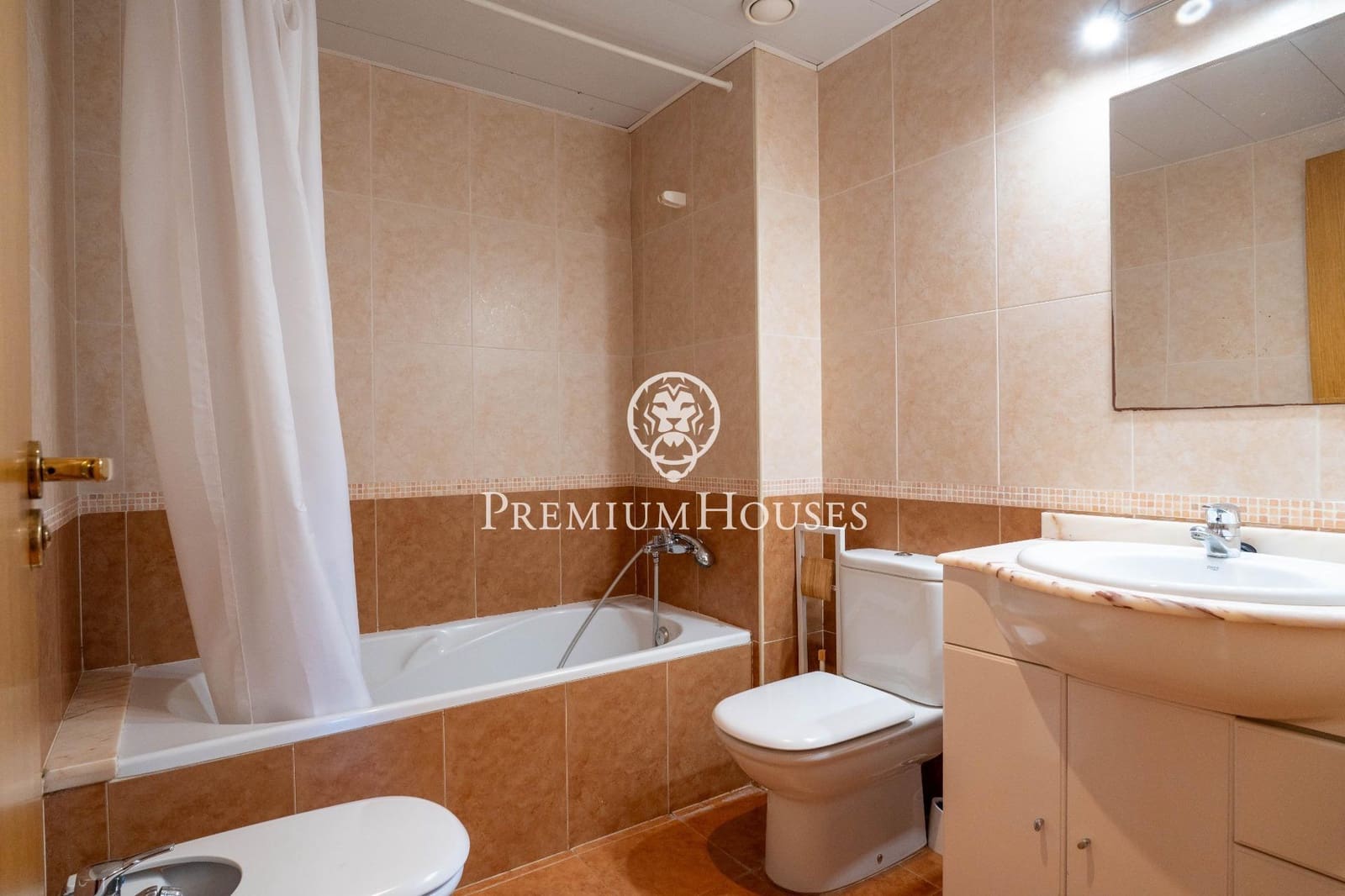 4 slaapkamer Flat te koop in Sitges met zwembad - € 645.000 (Ref: 7480191)