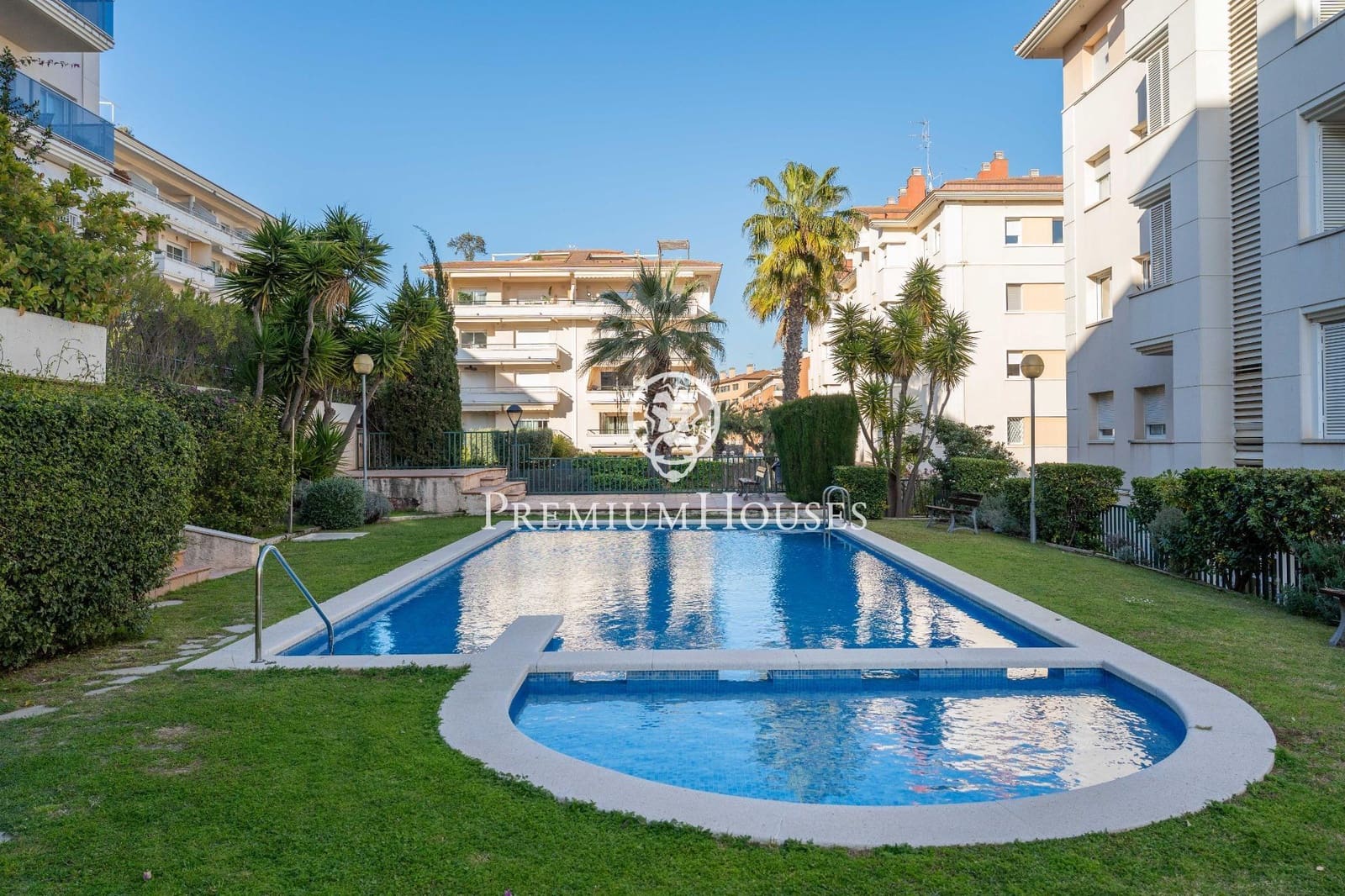 4 slaapkamer Flat te koop in Sitges met zwembad - € 645.000 (Ref: 7480191)