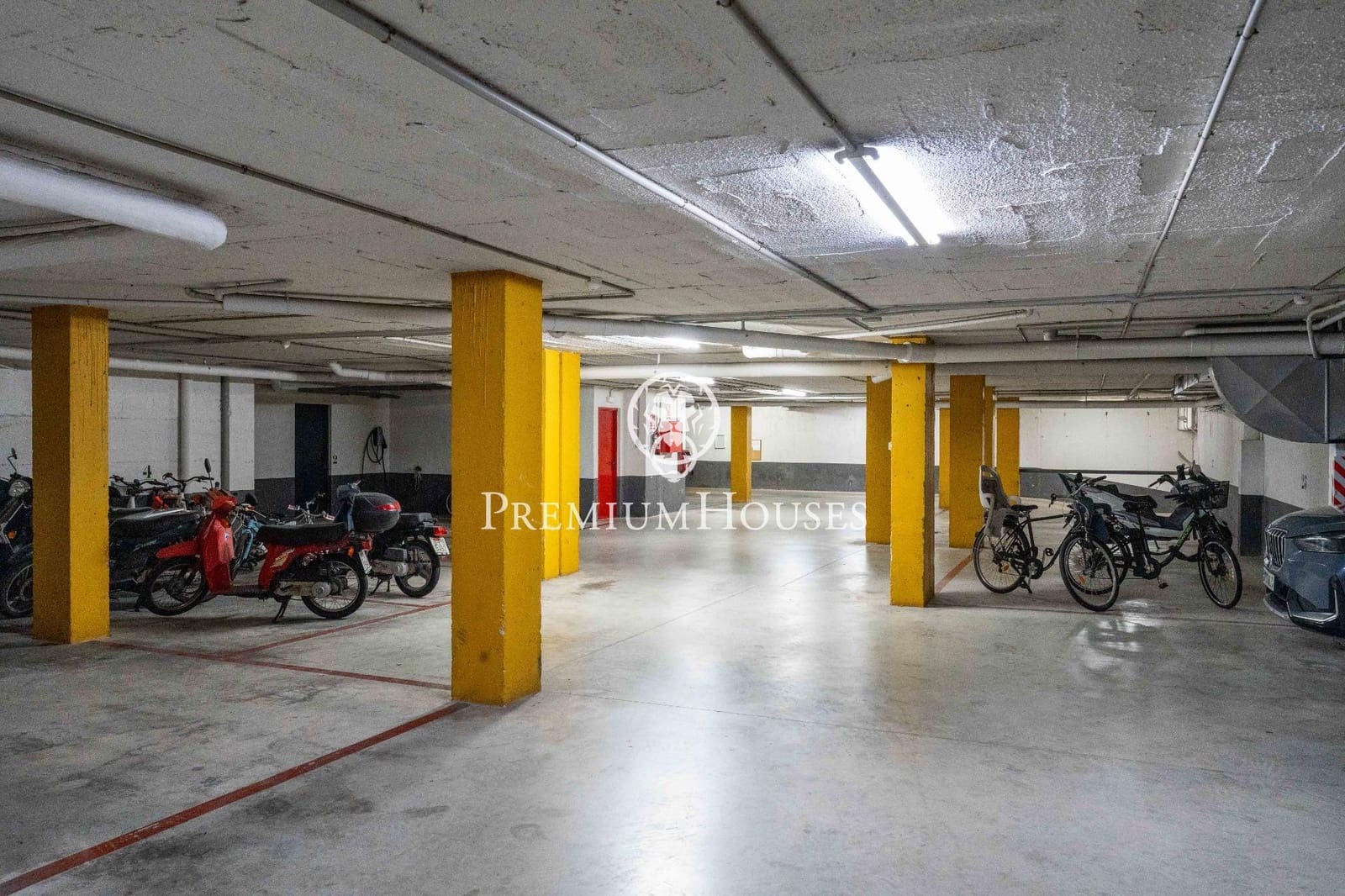 4 slaapkamer Flat te koop in Sitges met zwembad - € 645.000 (Ref: 7480191)