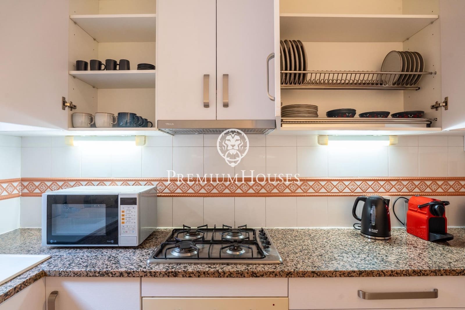 Piso de 4 habitaciones en Sitges en alquiler - 2.040 € (Ref: 7866642)