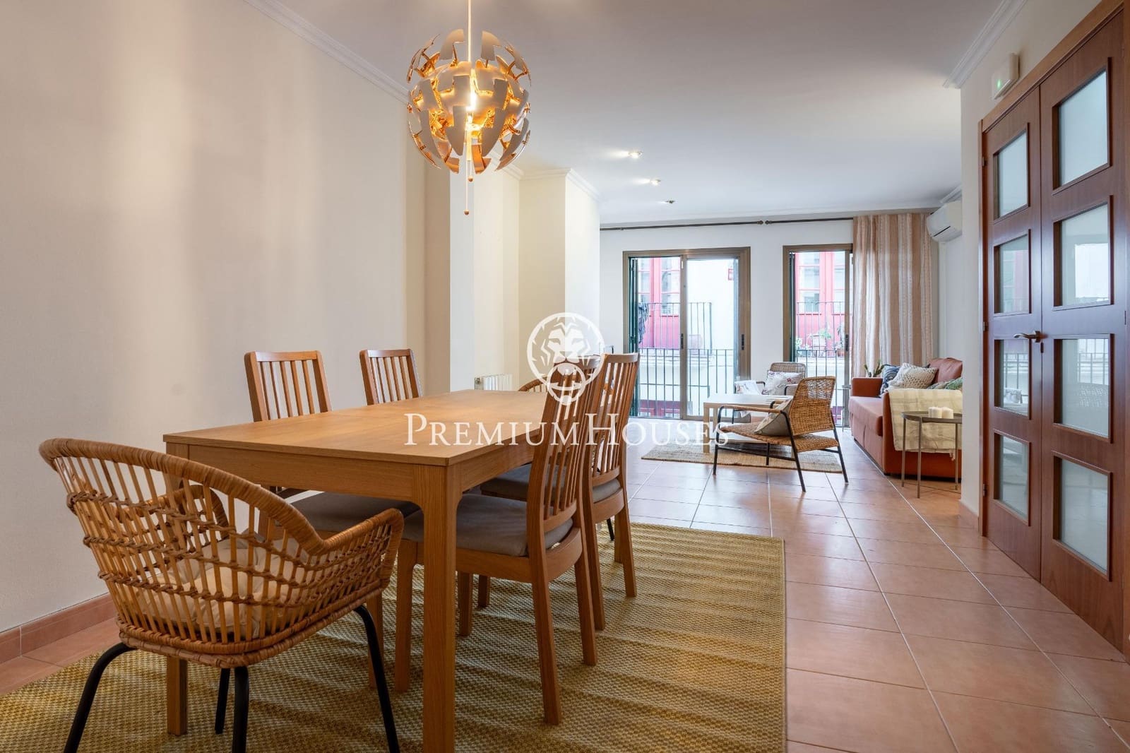 Piso de 4 habitaciones en Sitges en alquiler - 2.040 € (Ref: 7866642)