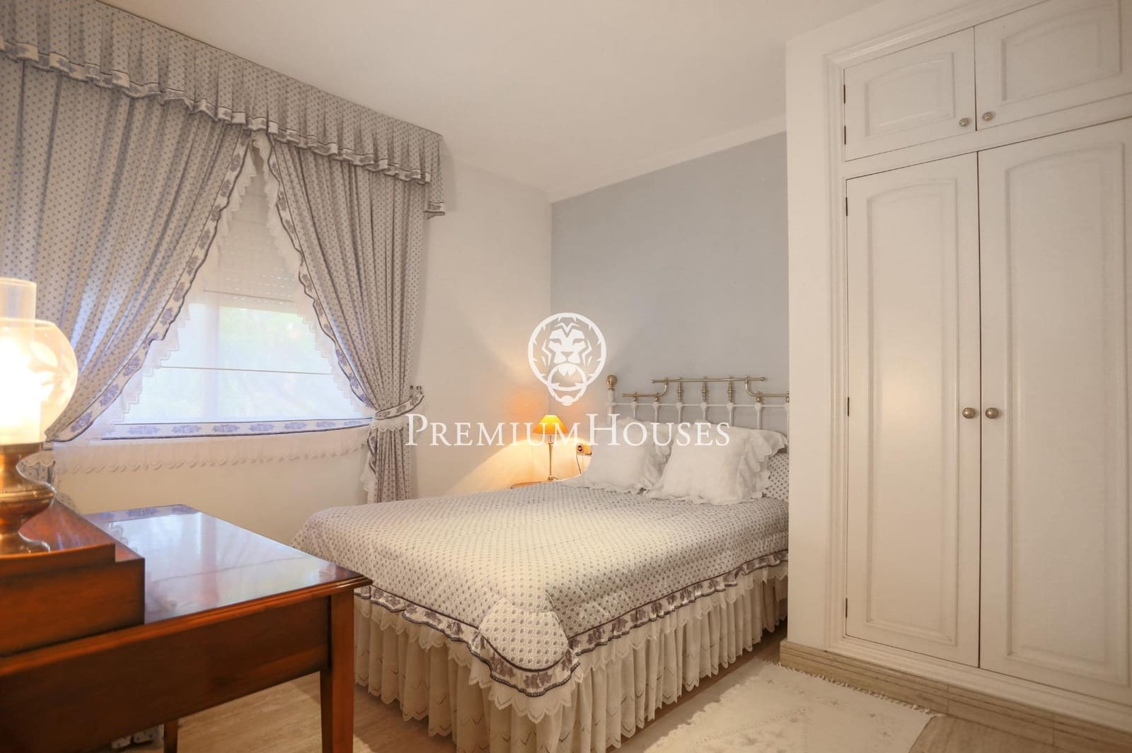 6 bedroom Villa for sale in Castelldefels with pool garage - € 7,450,000 (Ref: 7873324)