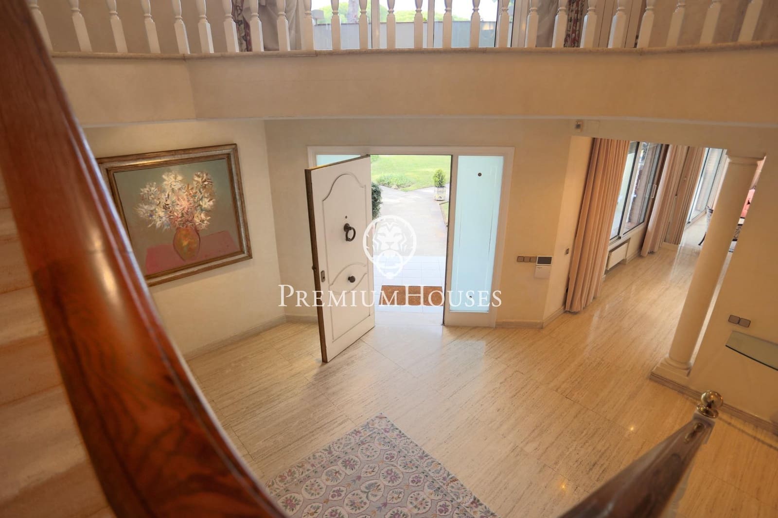 6 bedroom Villa for sale in Castelldefels with pool garage - € 7,450,000 (Ref: 7873324)