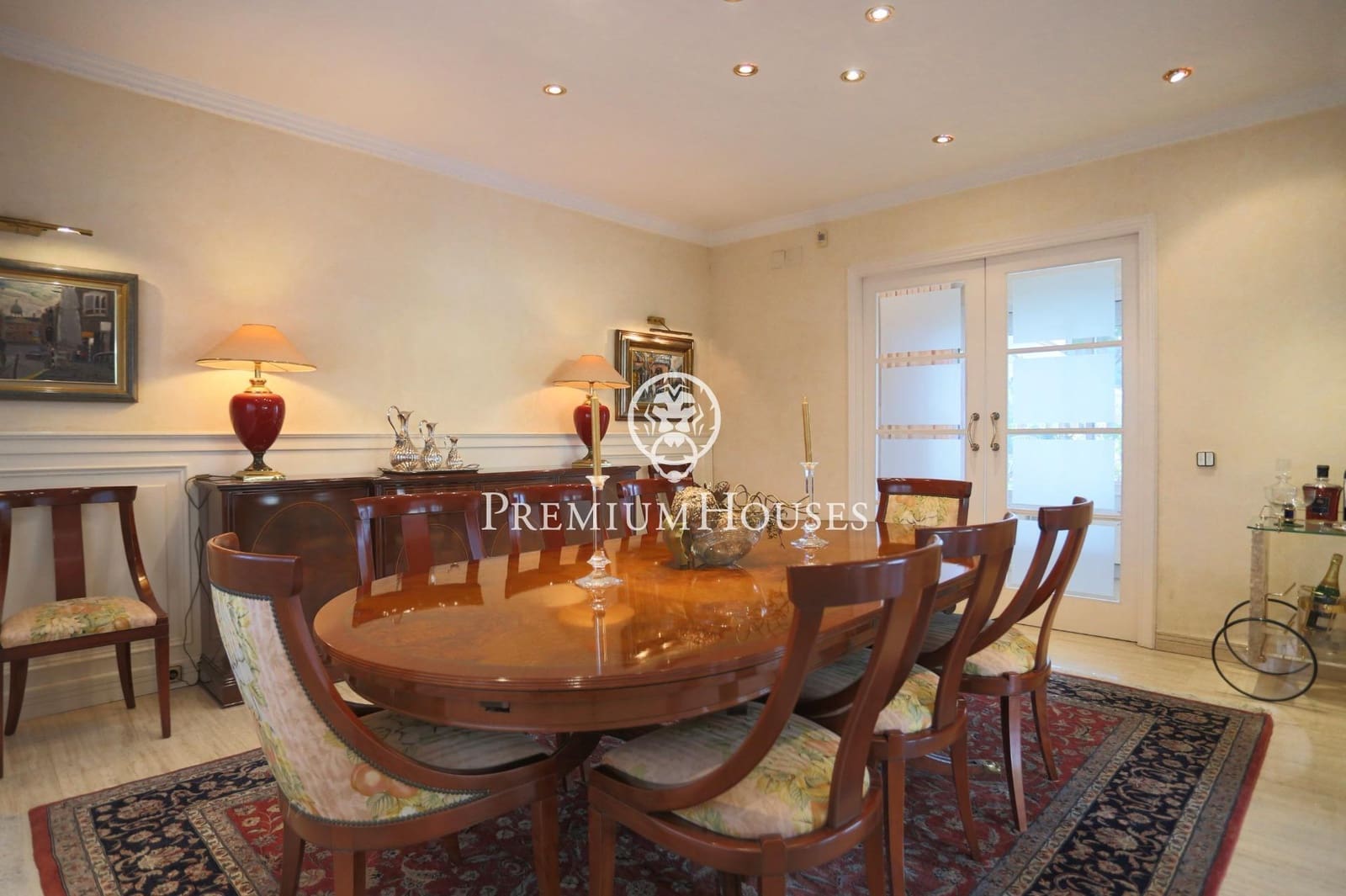 6 bedroom Villa for sale in Castelldefels with pool garage - € 7,450,000 (Ref: 7873324)