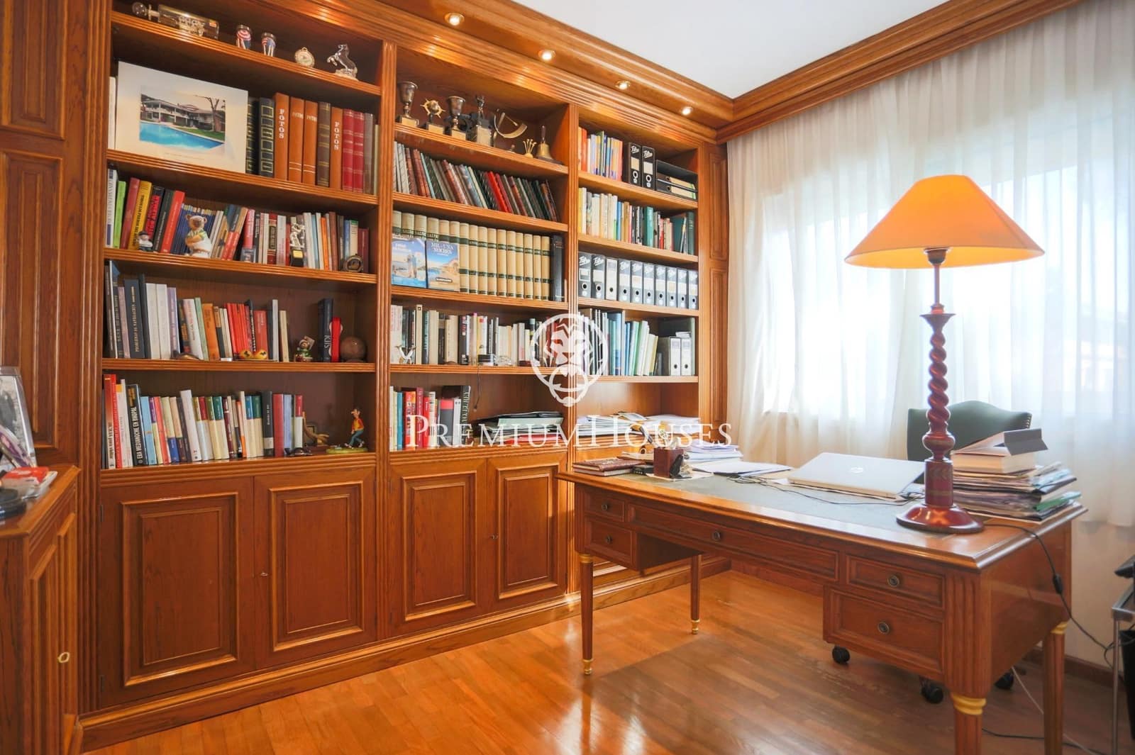 6 bedroom Villa for sale in Castelldefels with pool garage - € 7,450,000 (Ref: 7873324)