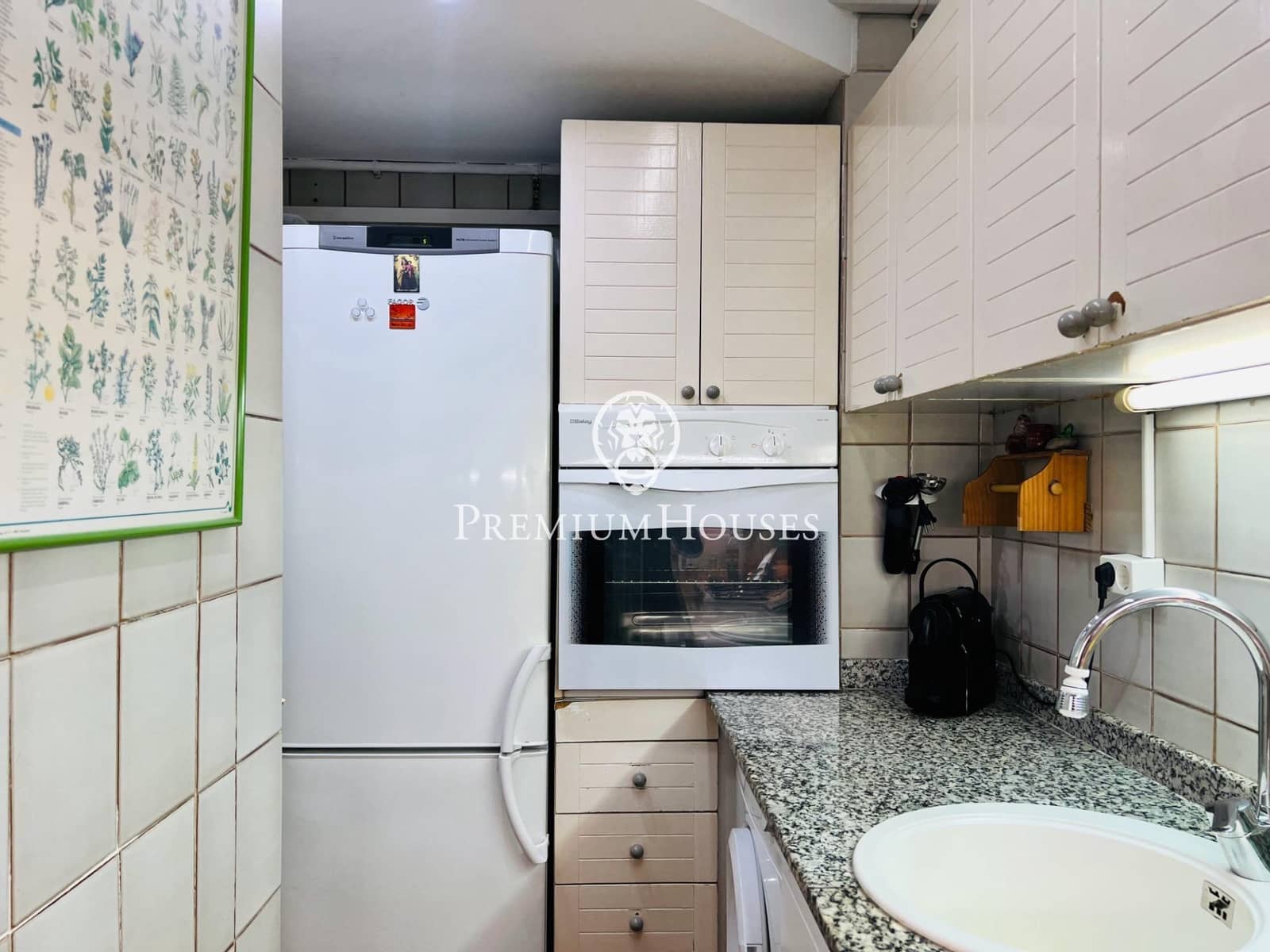 3 soveværelse Lejlighed til leje i Sitges med swimmingpool garage - € 4.000 (Ref: 7894780)