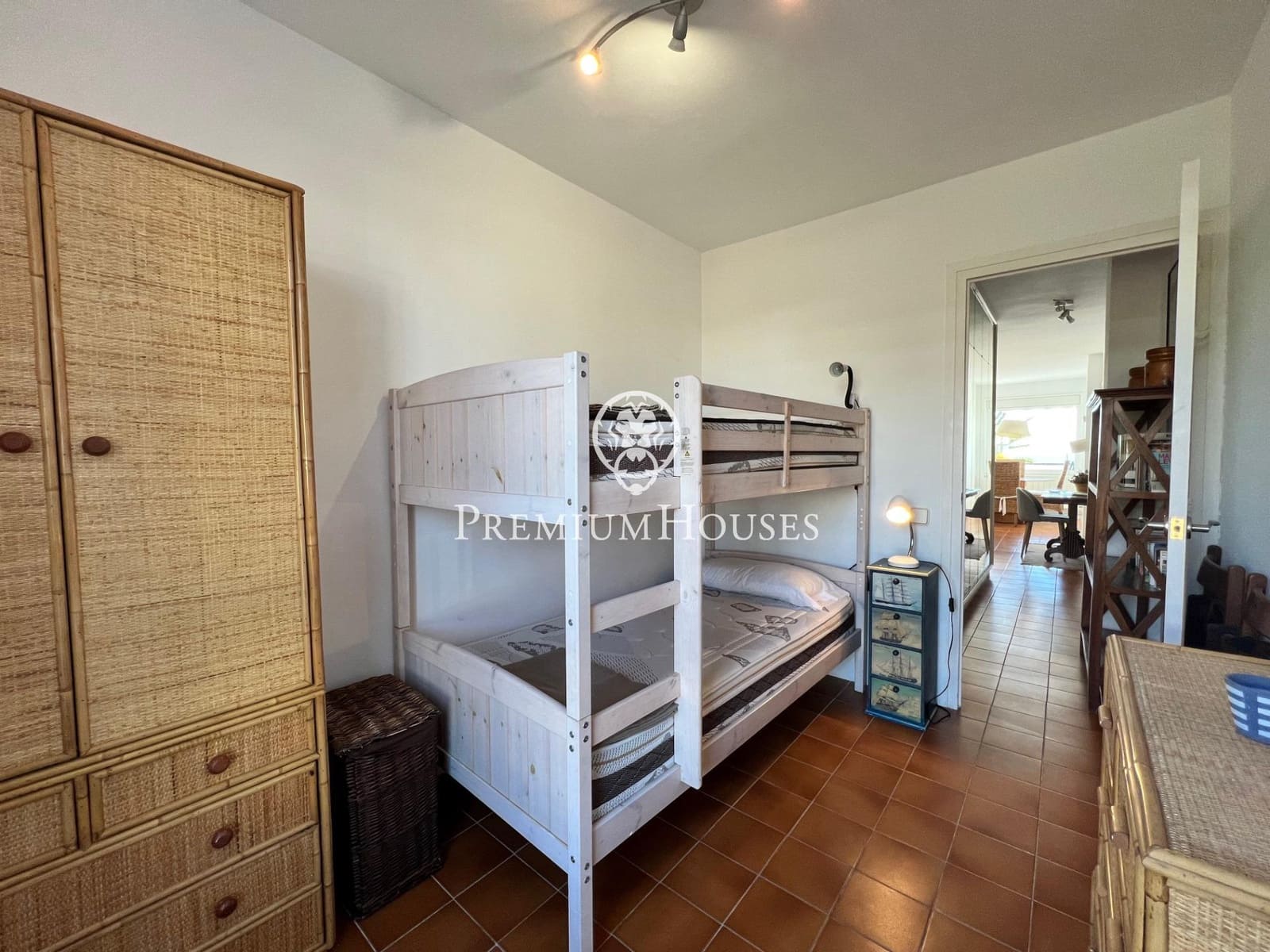 3 soveværelse Lejlighed til leje i Sitges med swimmingpool garage - € 4.000 (Ref: 7894780)