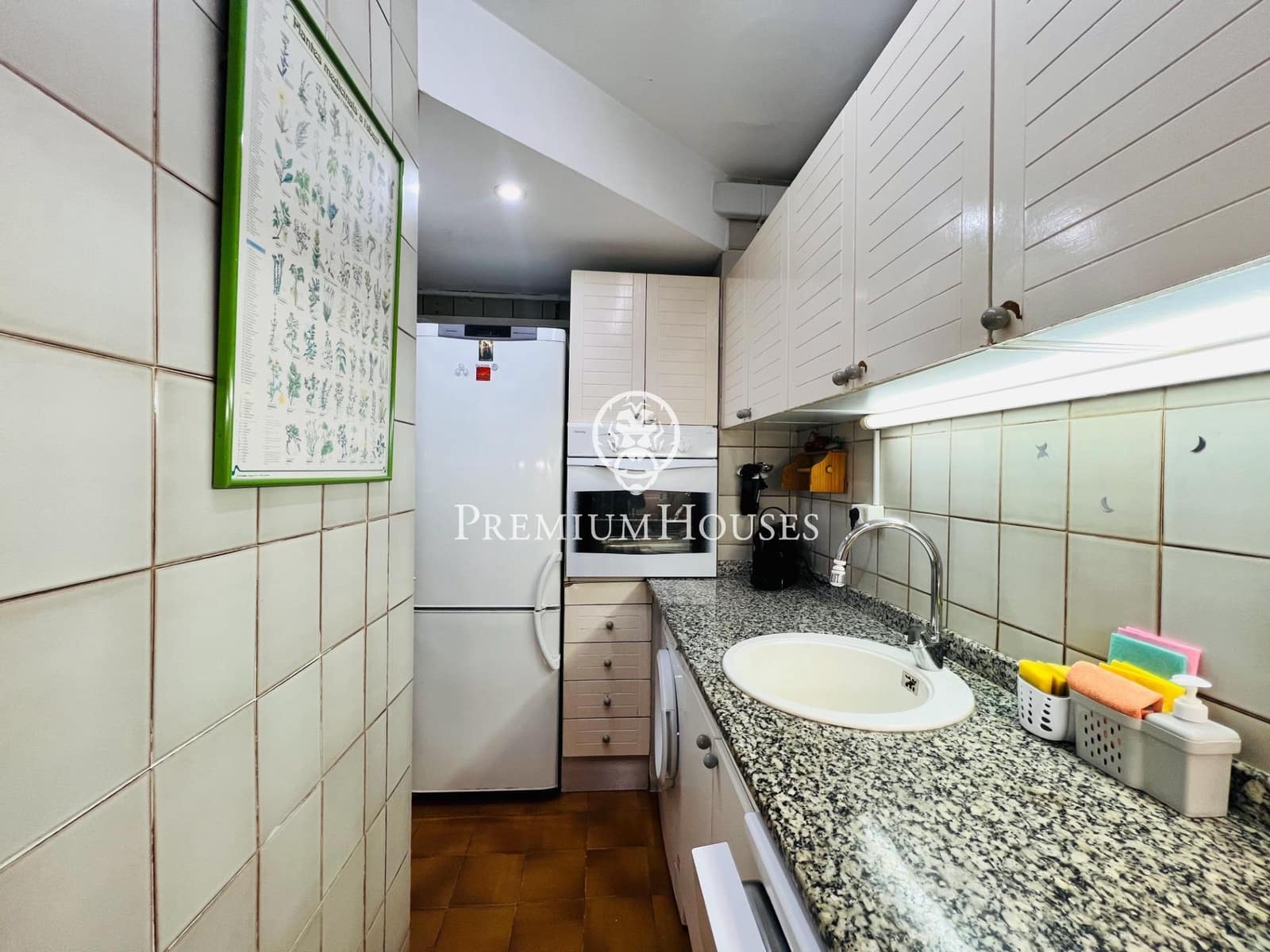 3 soveværelse Lejlighed til leje i Sitges med swimmingpool garage - € 4.000 (Ref: 7894780)