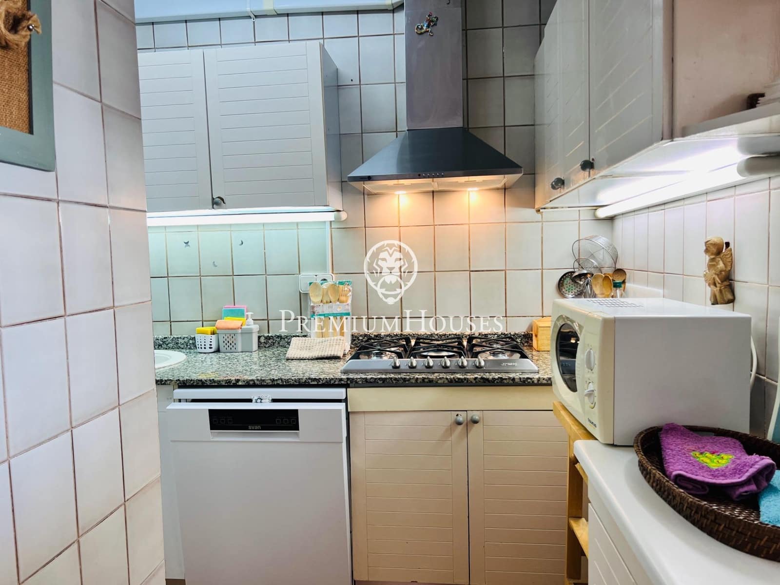 3 soveværelse Lejlighed til leje i Sitges med swimmingpool garage - € 4.000 (Ref: 7894780)