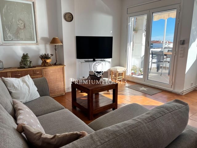 3 soveværelse Lejlighed til leje i Sitges med swimmingpool - € 4.000 (Ref: 7894780)
