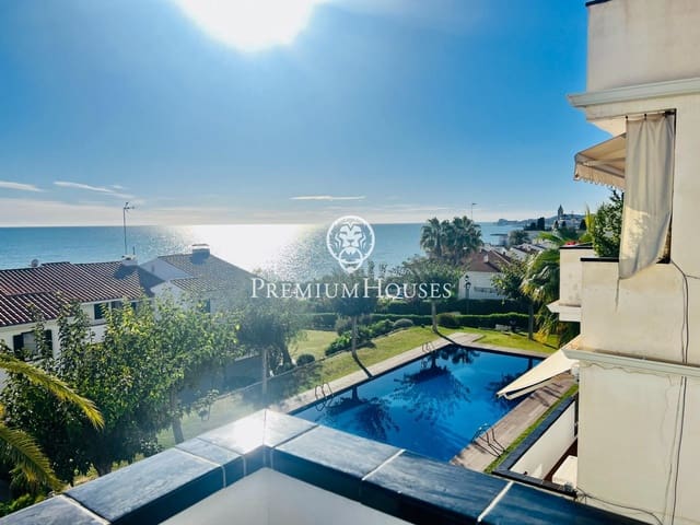 3 soveværelse Lejlighed til leje i Sitges med swimmingpool - € 4.000 (Ref: 7894780)