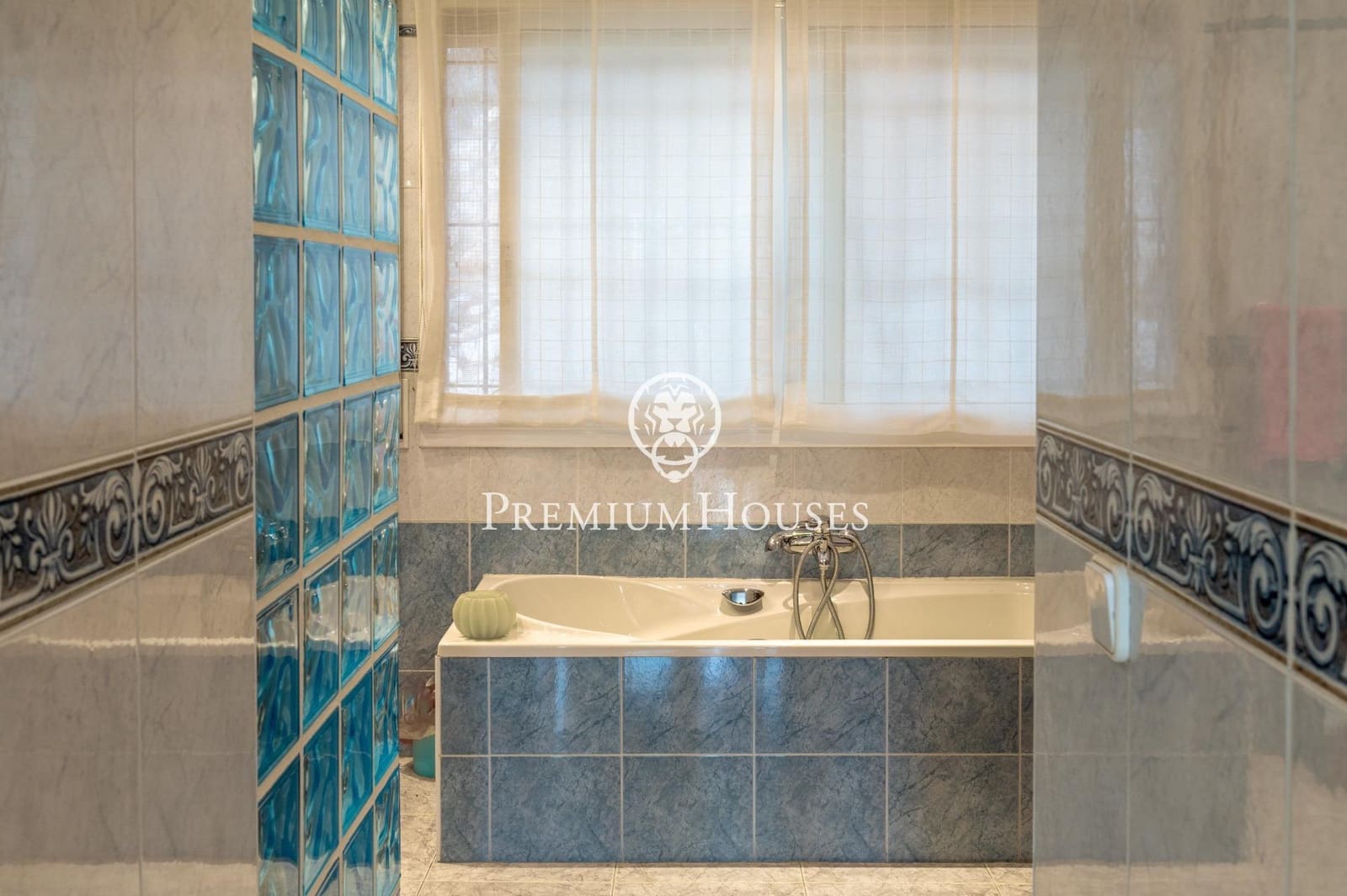 5 sypialnia Willa na sprzedaż w Sitges z basenem garażem - 699 000 € (Ref: 8079590)