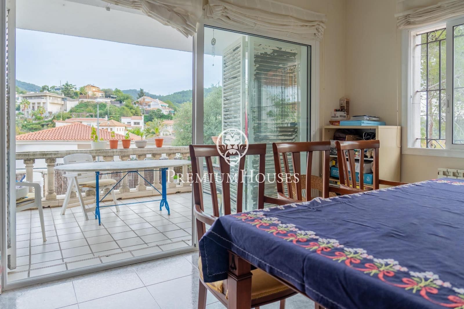 5 sypialnia Willa na sprzedaż w Sitges z basenem garażem - 699 000 € (Ref: 8079590)