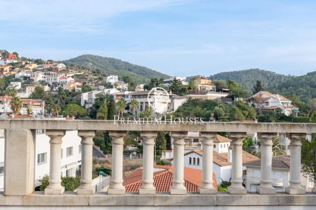 5 sypialnia Willa na sprzedaż w Sitges z basenem garażem - 699 000 € (Ref: 8079590)