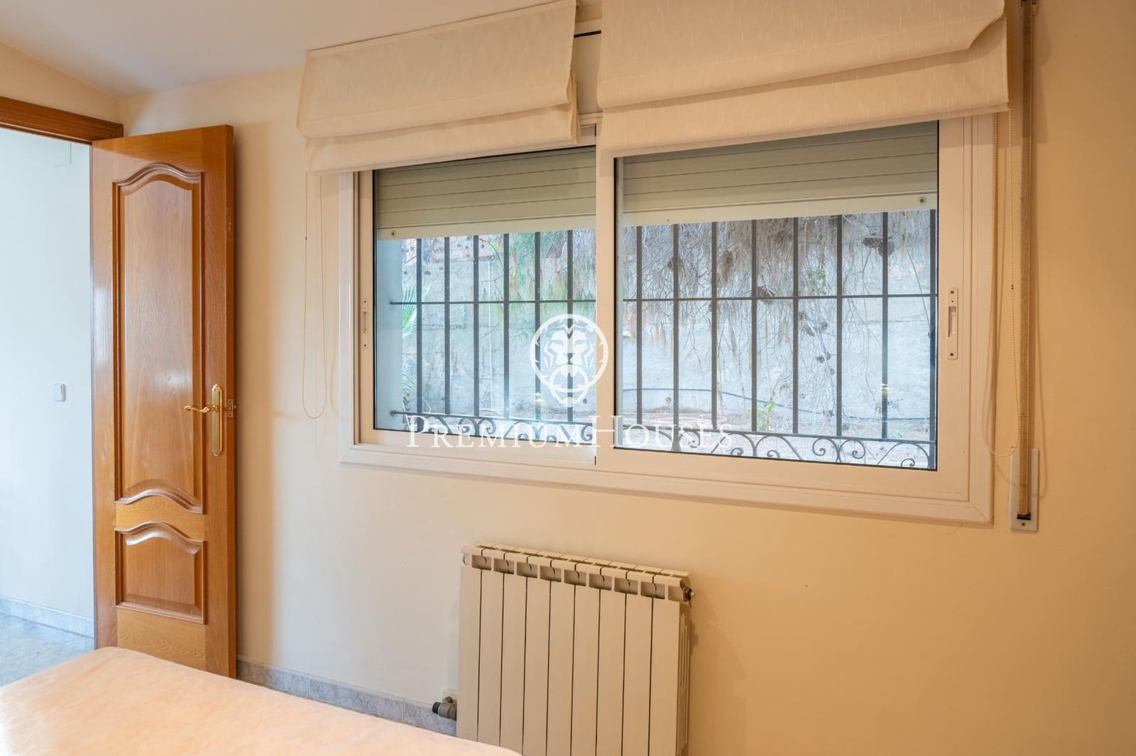 5 sypialnia Willa na sprzedaż w Sitges z basenem garażem - 699 000 € (Ref: 8079590)