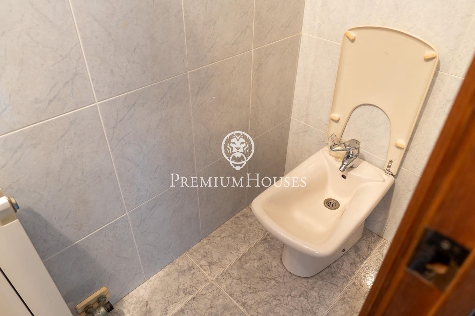 5 sypialnia Willa na sprzedaż w Sitges z basenem garażem - 699 000 € (Ref: 8079590)