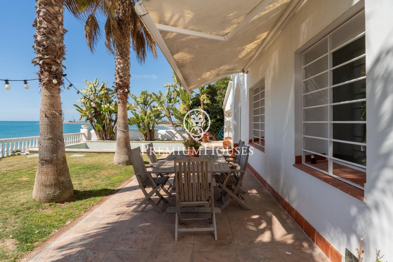 5 soveværelse Villa til salg i Vilanova i la Geltru med swimmingpool - € 3.900.000 (Ref: 8229363)