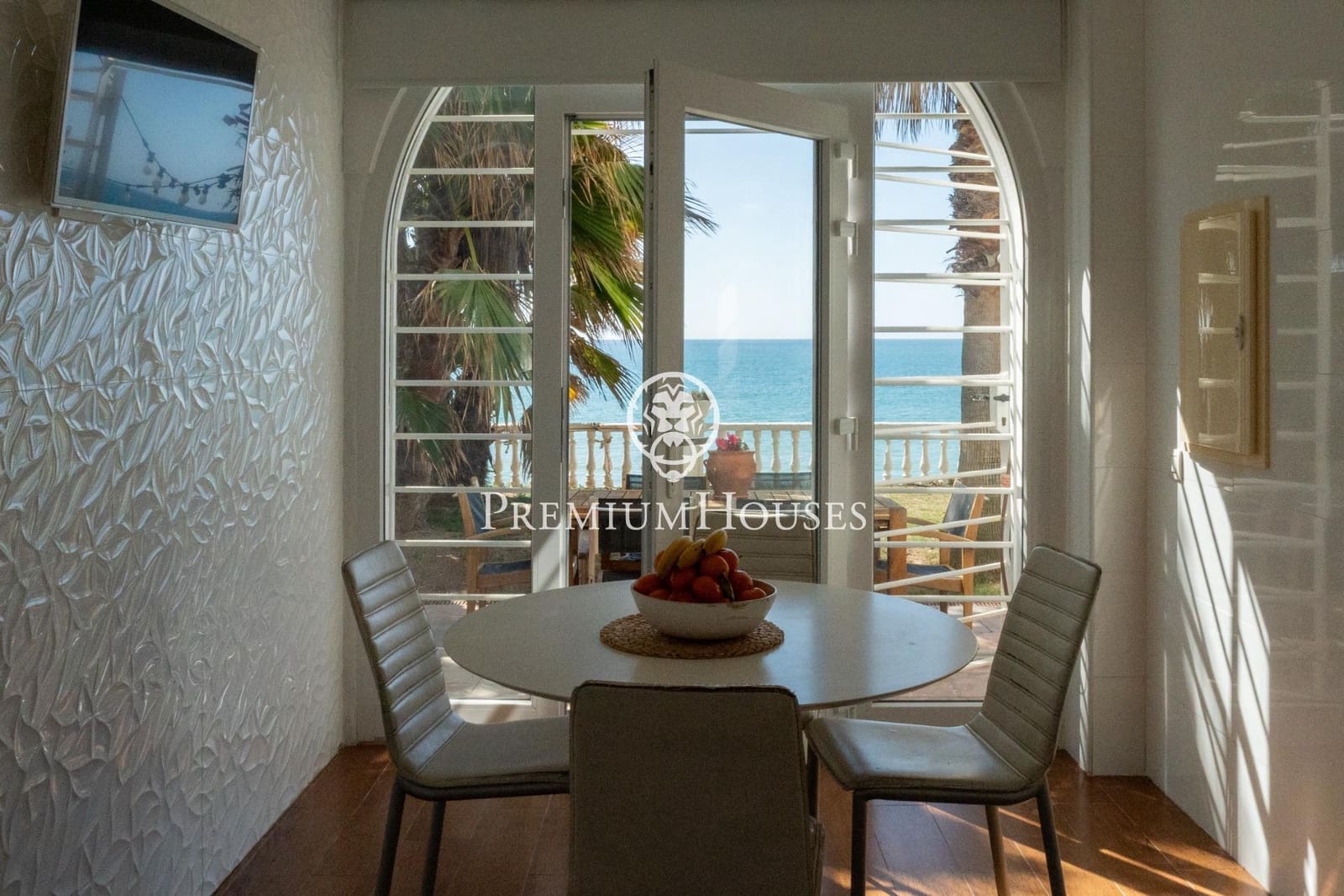 5 soveværelse Villa til salg i Vilanova i la Geltru med swimmingpool - € 3.900.000 (Ref: 8229363)