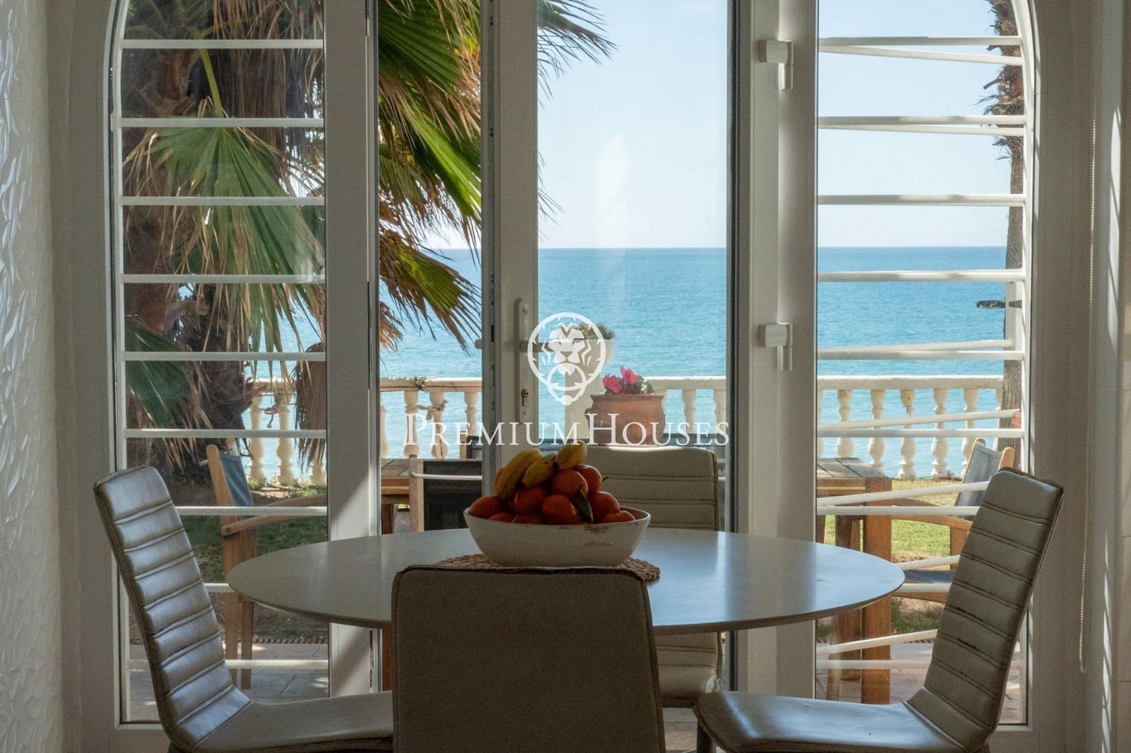 5 soveværelse Villa til salg i Vilanova i la Geltru med swimmingpool - € 3.900.000 (Ref: 8229363)