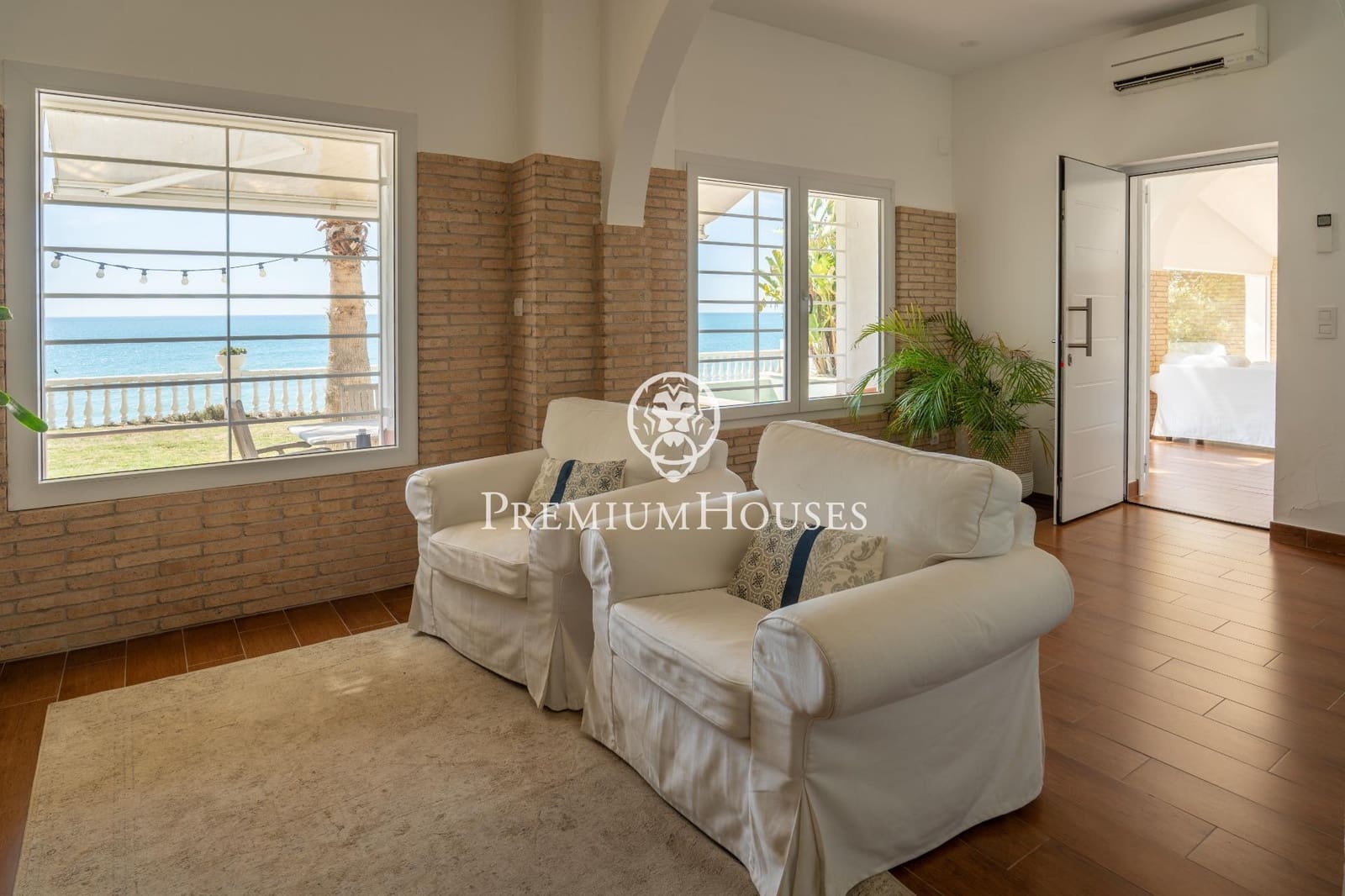 5 soveværelse Villa til salg i Vilanova i la Geltru med swimmingpool - € 3.900.000 (Ref: 8229363)