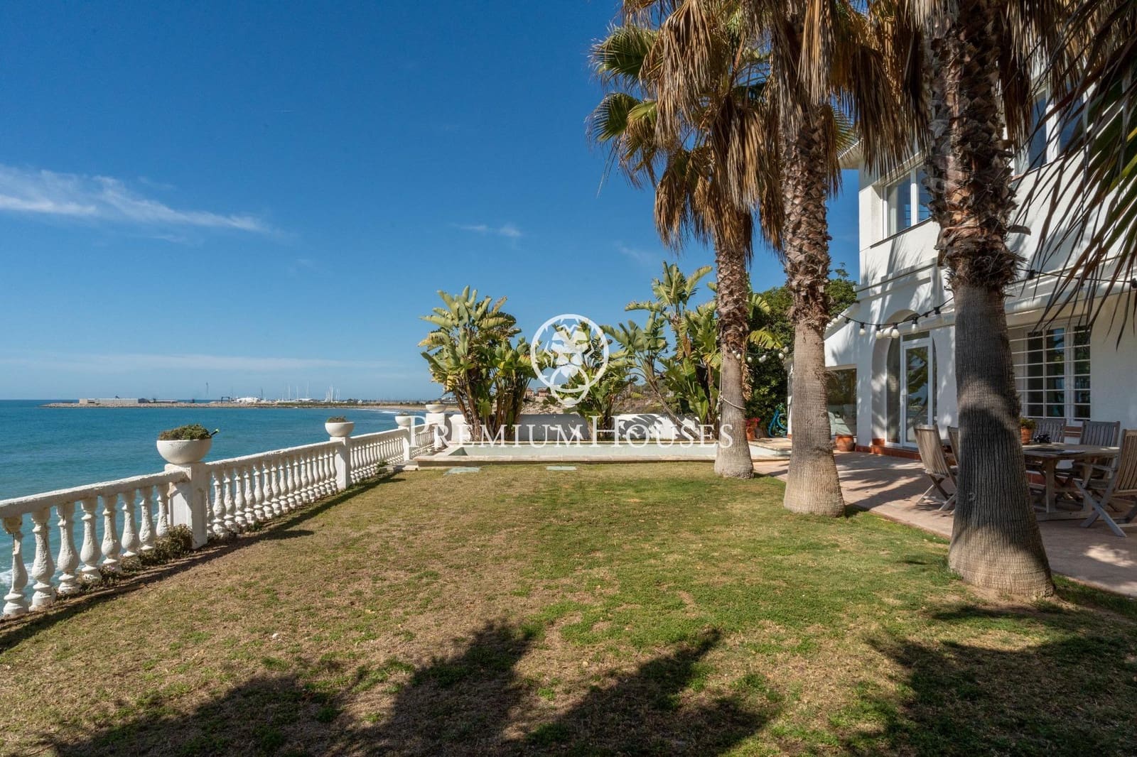 5 soveværelse Villa til salg i Vilanova i la Geltru med swimmingpool - € 3.900.000 (Ref: 8229363)