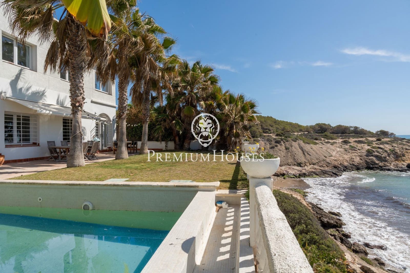 5 soveværelse Villa til salg i Vilanova i la Geltru med swimmingpool - € 3.900.000 (Ref: 8229363)