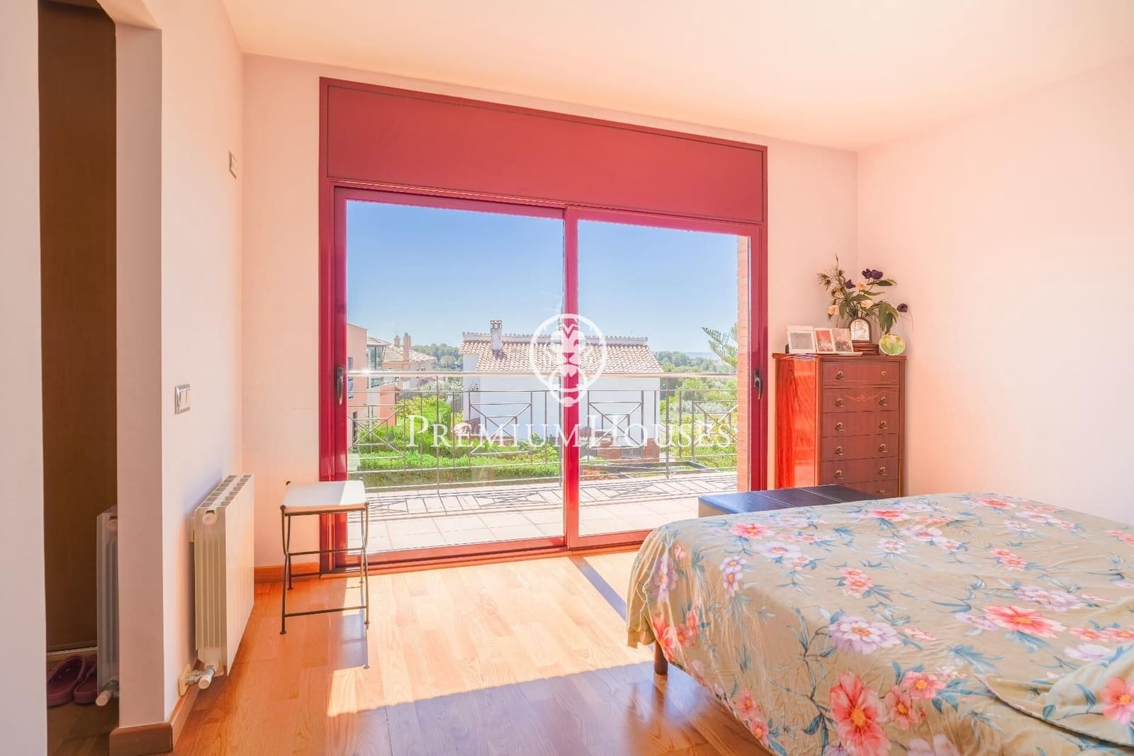 6 soveværelse Villa til salg i Vilanova i la Geltru med swimmingpool - € 1.500.000 (Ref: 8250415)