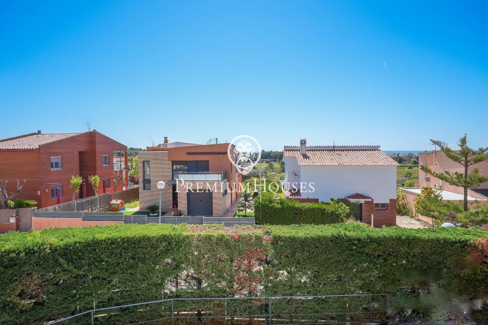 6 soveværelse Villa til salg i Vilanova i la Geltru med swimmingpool - € 1.500.000 (Ref: 8250415)