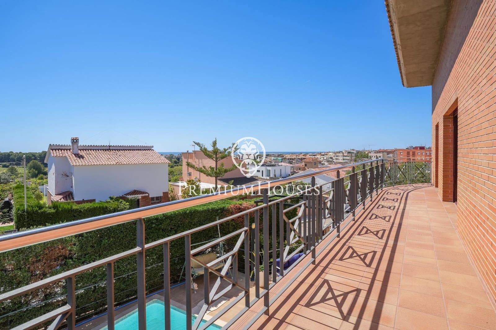6 soveværelse Villa til salg i Vilanova i la Geltru med swimmingpool - € 1.500.000 (Ref: 8250415)