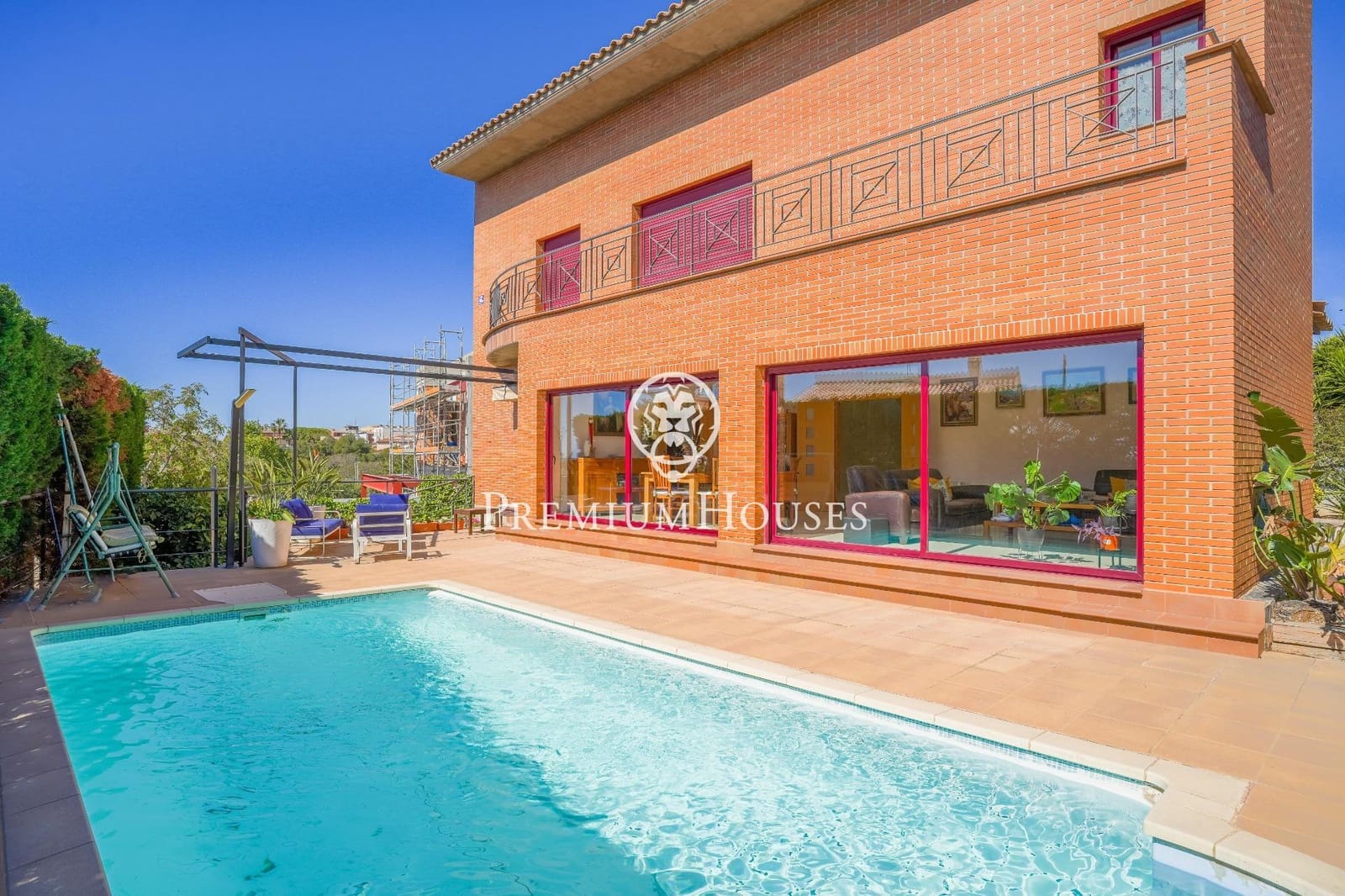 6 soveværelse Villa til salg i Vilanova i la Geltru med swimmingpool - € 1.500.000 (Ref: 8250415)