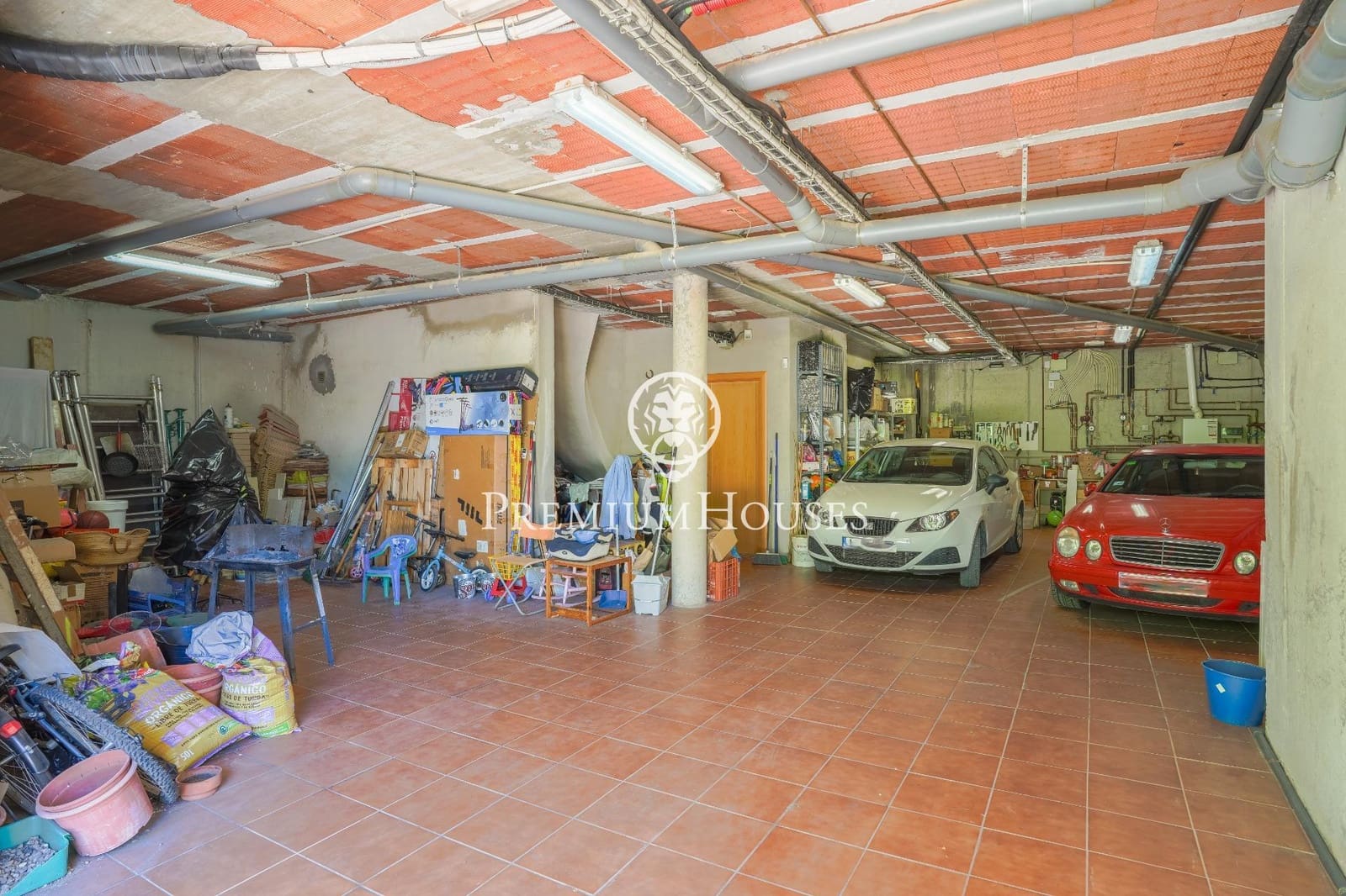 6 soveværelse Villa til salg i Vilanova i la Geltru med swimmingpool - € 1.500.000 (Ref: 8250415)