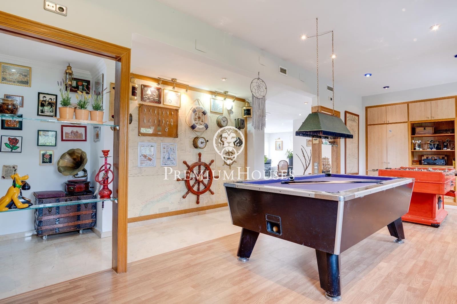 5 bedroom Villa for sale in Vilanova i la Geltru with pool garage - € 690,000 (Ref: 8314243)