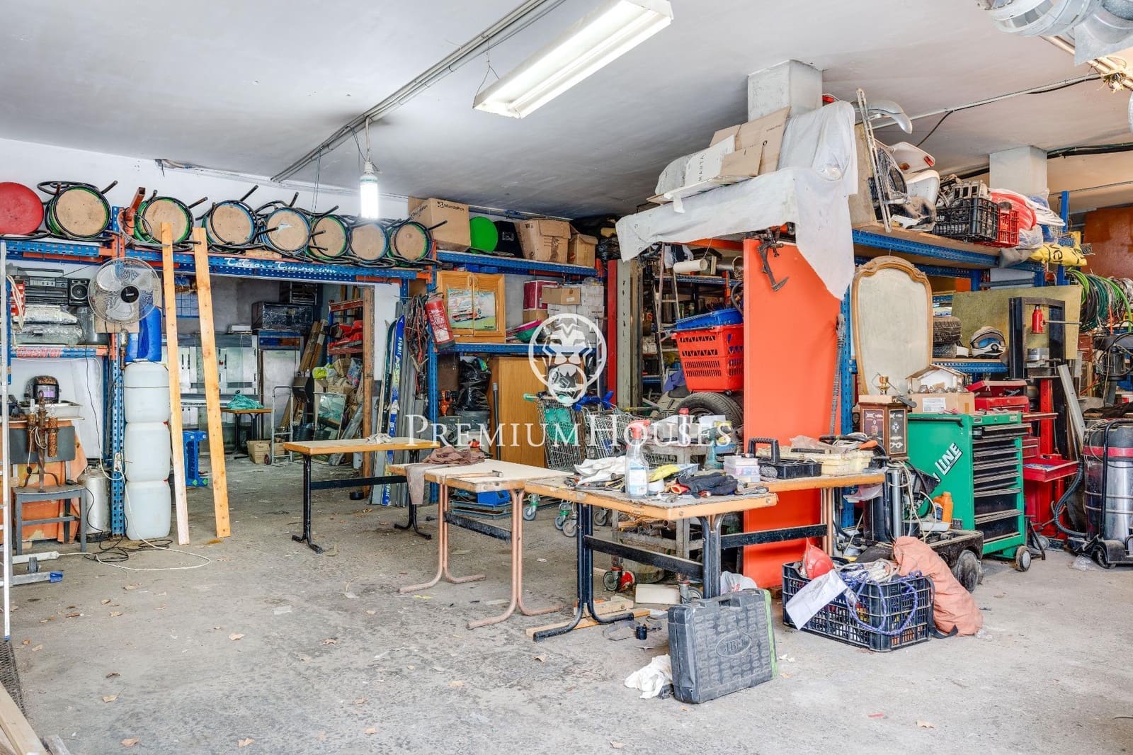 5 bedroom Villa for sale in Vilanova i la Geltru with pool garage - € 690,000 (Ref: 8314243)