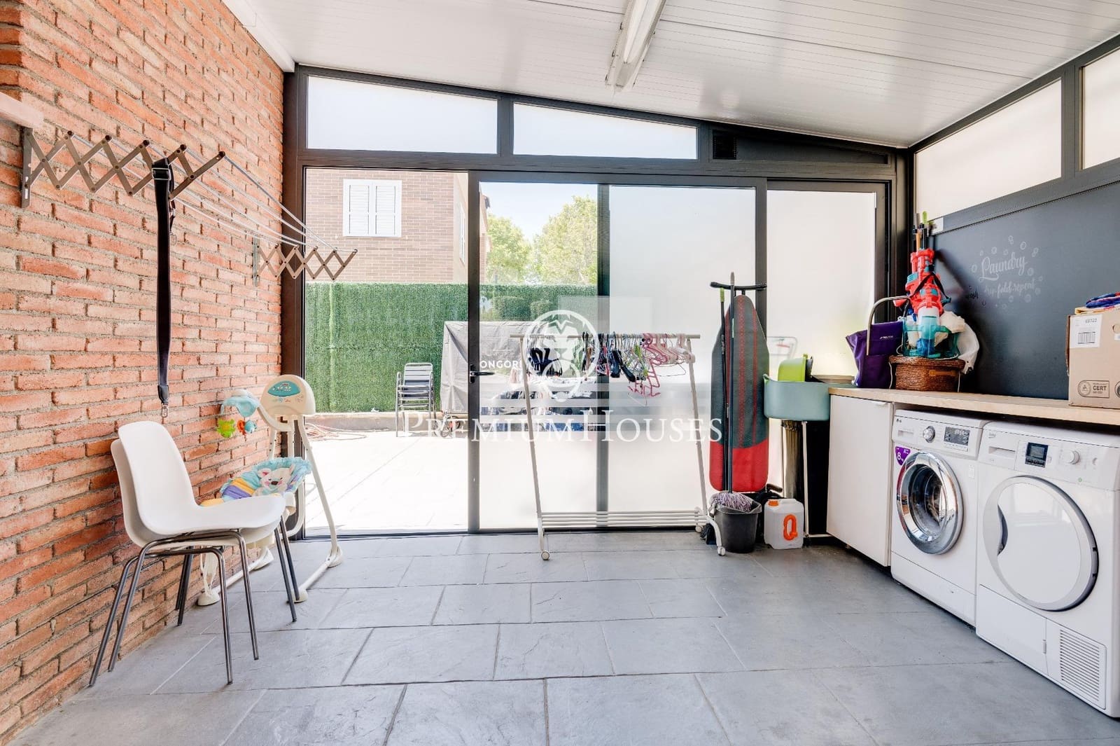 4 bedroom Villa for sale in Vilanova i la Geltru with pool garage - € 879,000 (Ref: 8354165)