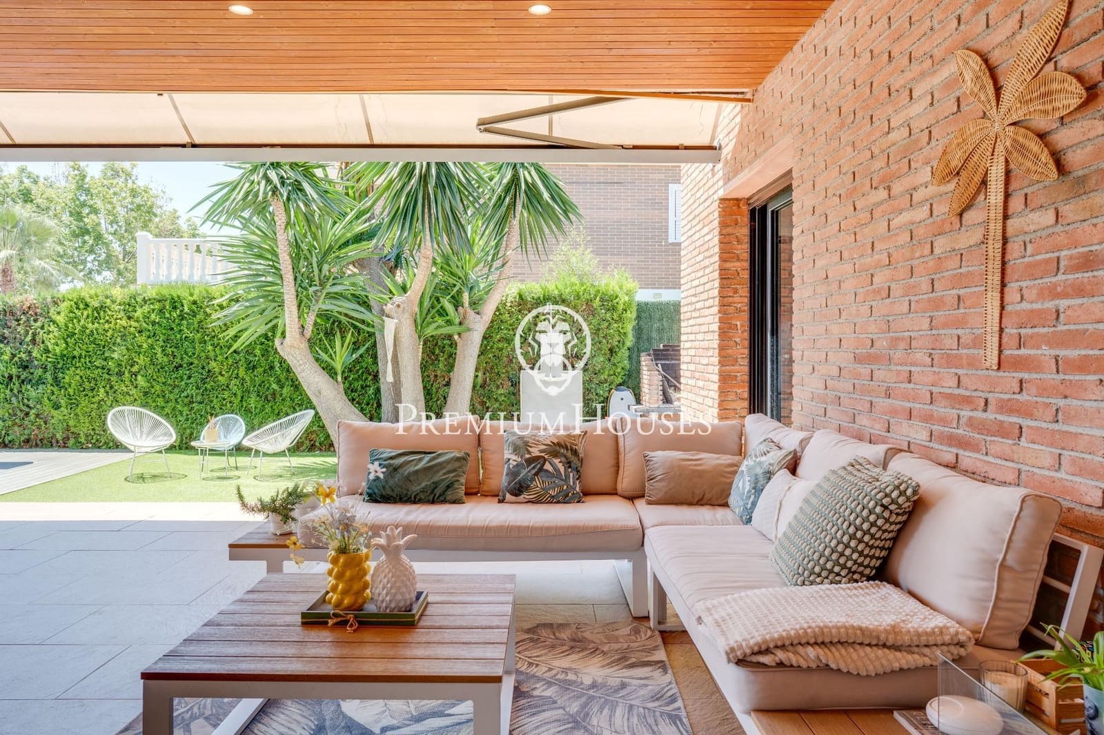 4 bedroom Villa for sale in Vilanova i la Geltru with pool garage - € 879,000 (Ref: 8354165)