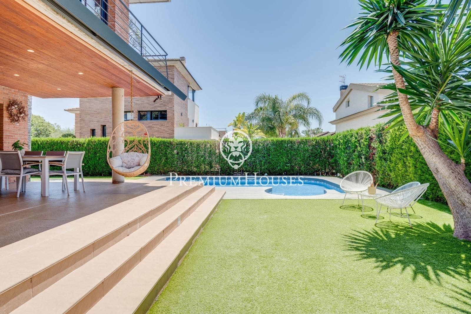 4 bedroom Villa for sale in Vilanova i la Geltru with pool garage - € 879,000 (Ref: 8354165)