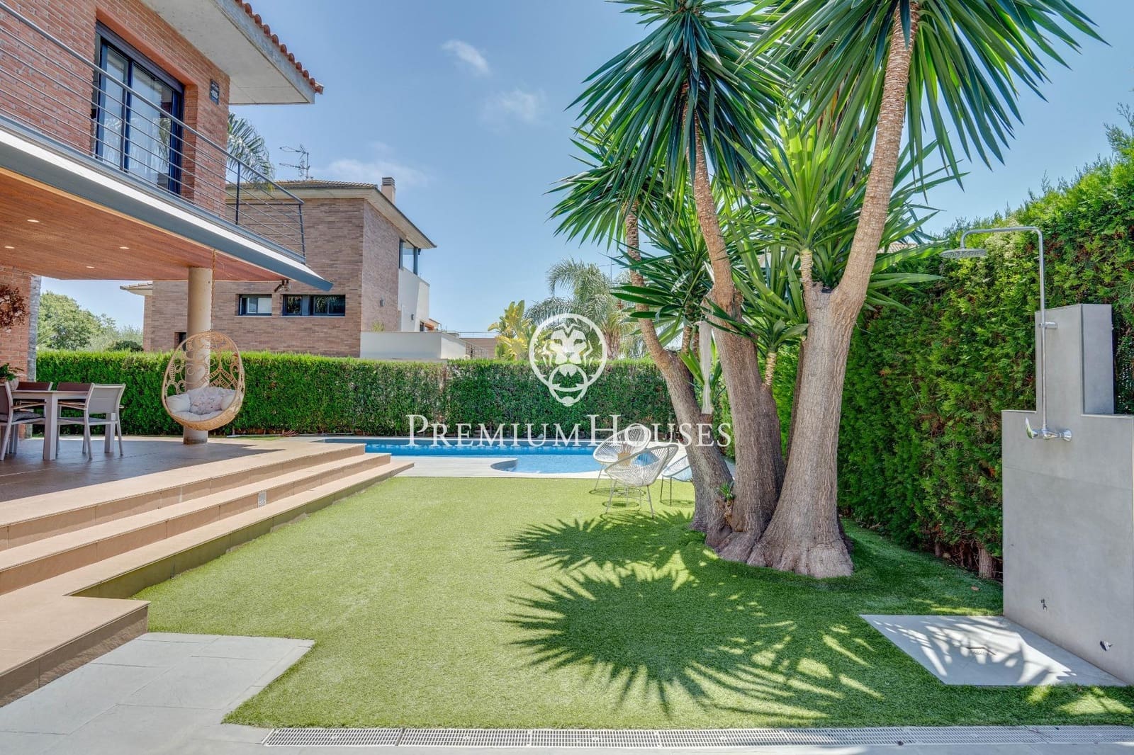 4 bedroom Villa for sale in Vilanova i la Geltru with pool garage - € 879,000 (Ref: 8354165)