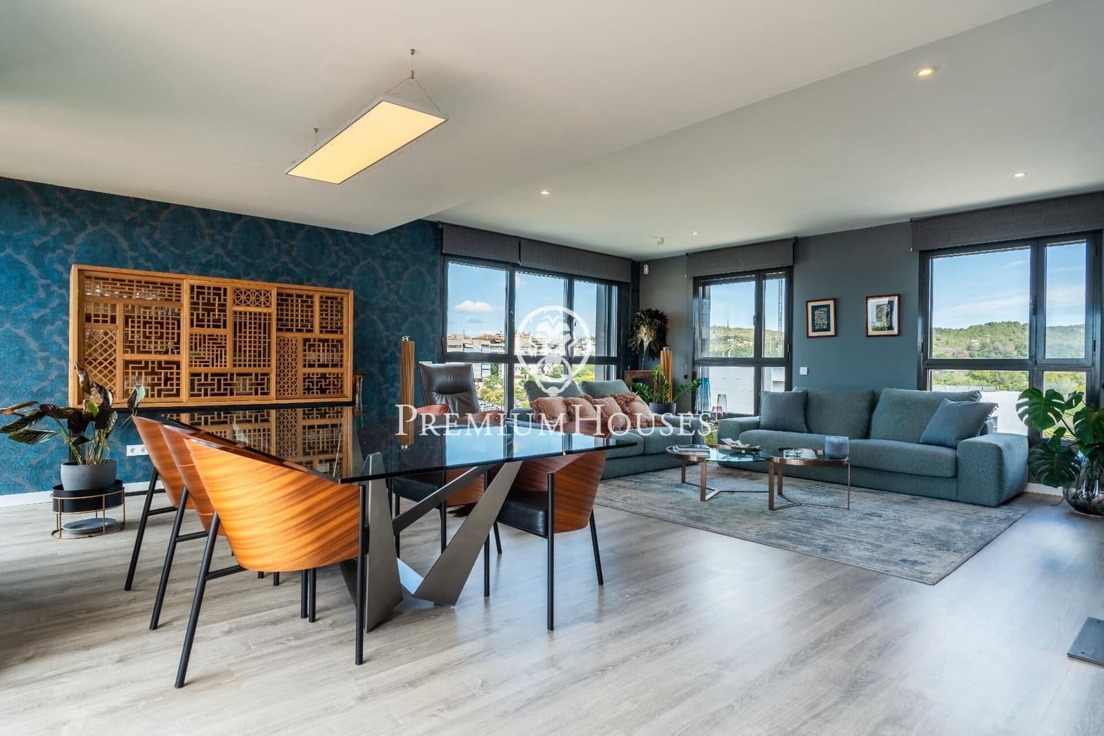 3 bedroom Penthouse for rent in Sitges with pool - € 5,500 (Ref: 8396786)