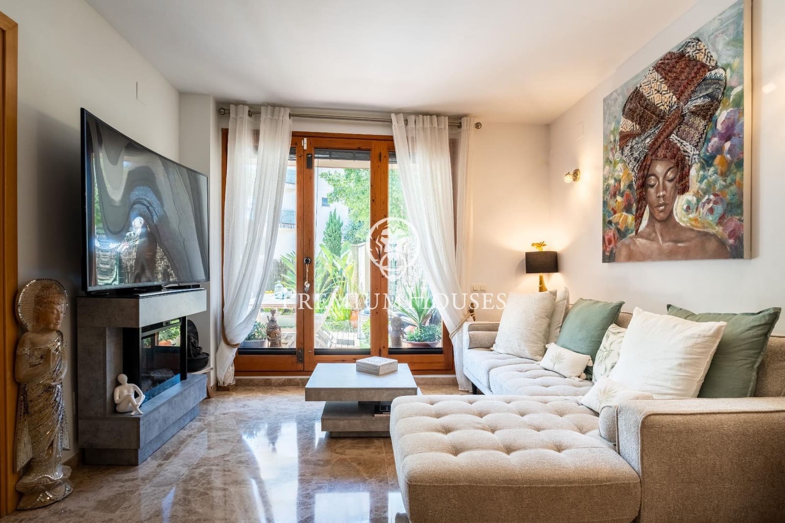 4 bedroom Apartment for rent in Sitges with garage - € 2,200 (Ref: 8396788)