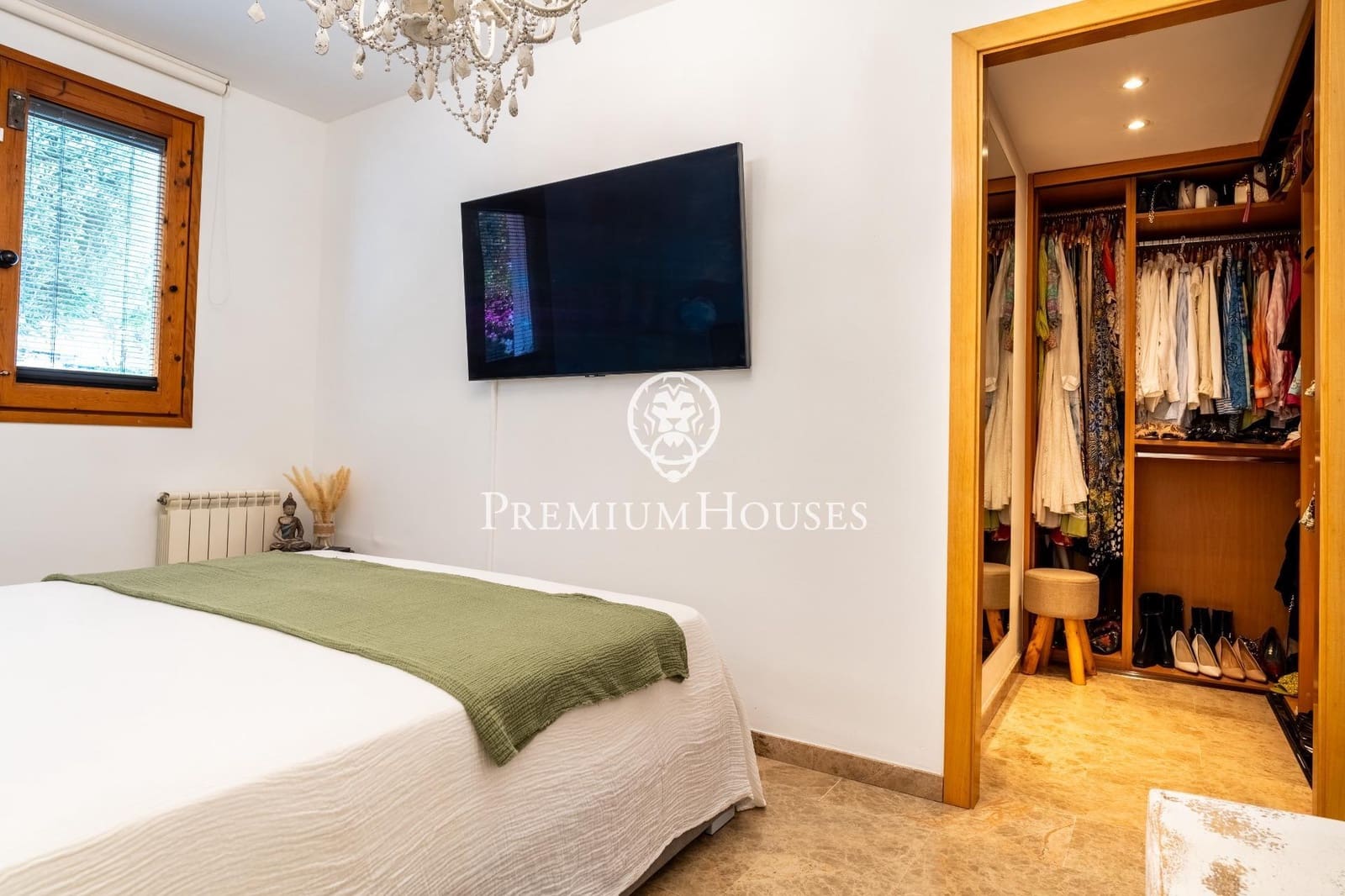 4 bedroom Apartment for rent in Sitges with garage - € 2,200 (Ref: 8396788)